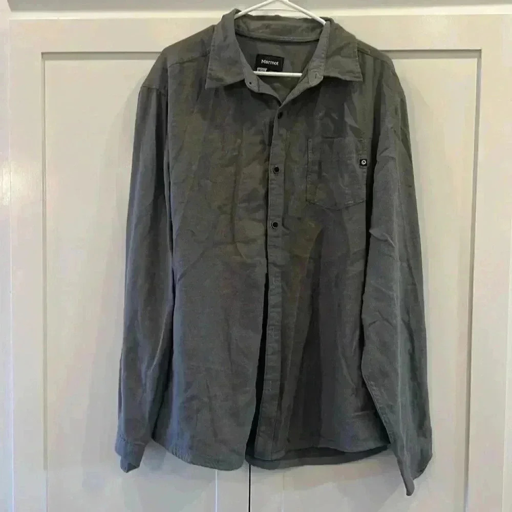 Marmot men’s soft flannel shirt size XL.